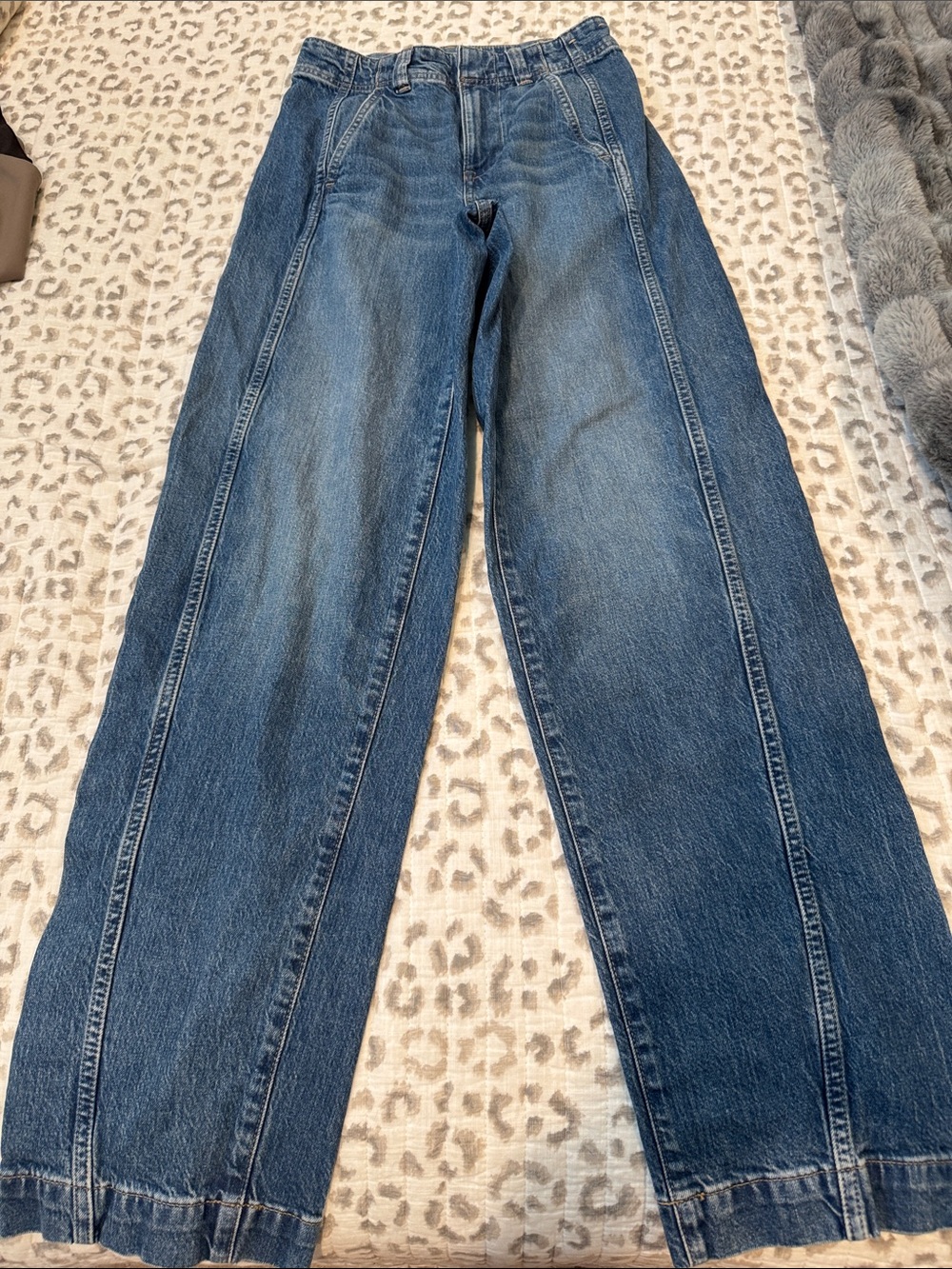 Madewell size 24 jeans